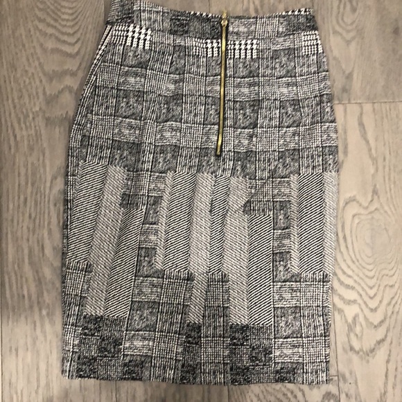 Gray formal H&M skirt size US2 - Picture 2 of 2